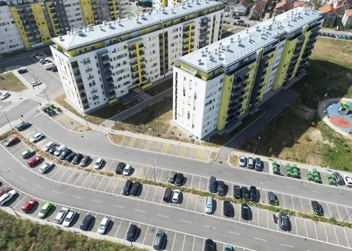 Moonze Apartman, Free Parking